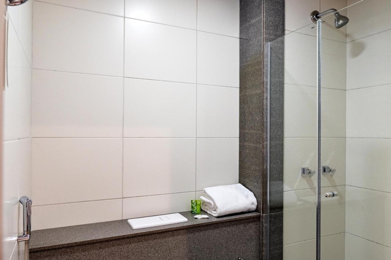 Ibis Styles Porto Alegre Moinhos De Vento Hotel Eksteriør billede