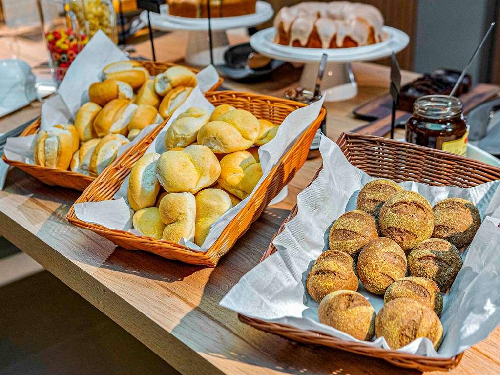 Ibis Styles Porto Alegre Moinhos De Vento Hotel Restaurant billede